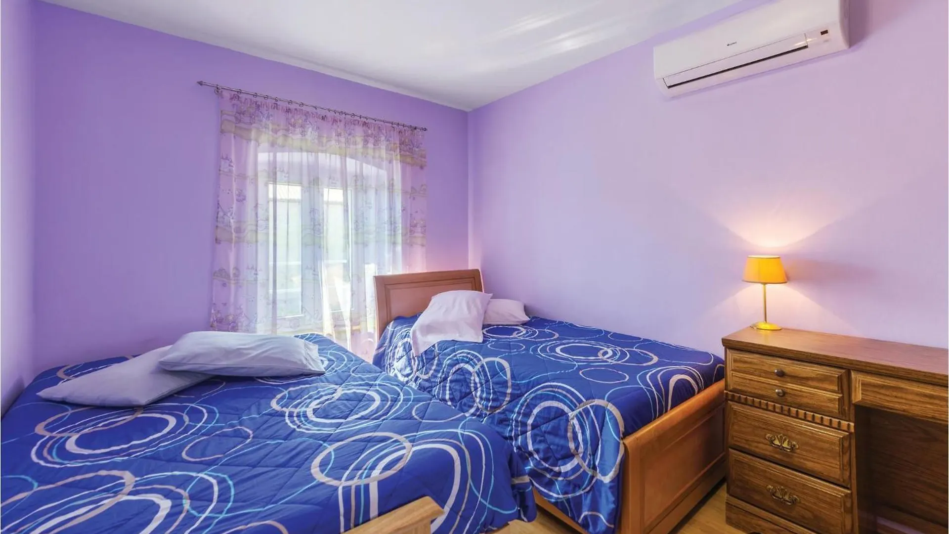 Amazing Home In Barban With Wifi